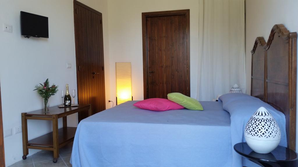 Agriturismo Occhineri Porto Cesareo Camera foto